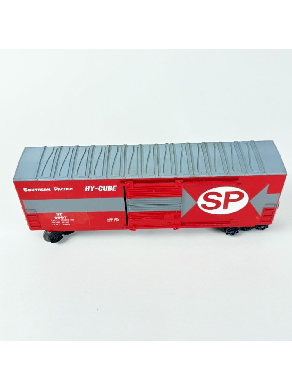 Lionel O Gauge Southern Pacific Hy-Cube Box Car 9607 Red/Gray Model Train